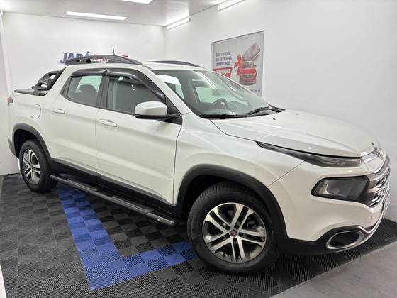 FIAT TORO 2.0 16V TURBO DIESEL FREEDOM 4WD AT9